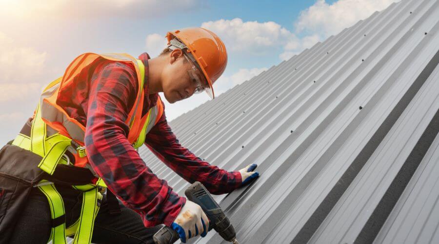 Expert top industrial roofings services in Chaseley, ND